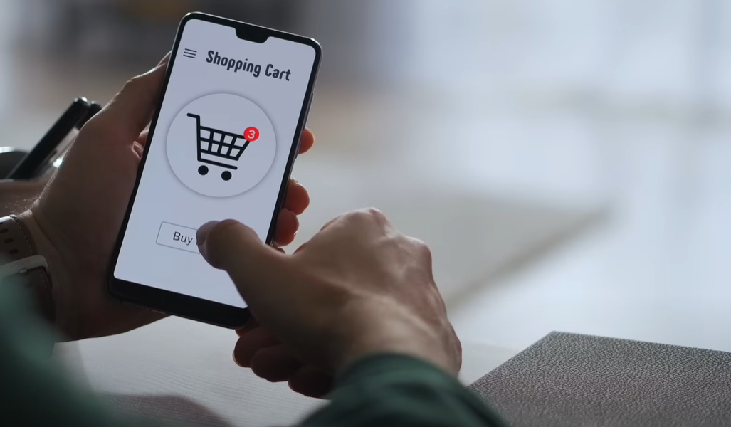 Smart phone with shopping cart